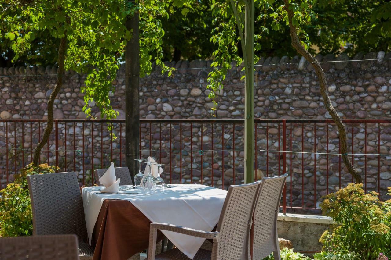 Hotel Corte Dal Castello Лацизе Экстерьер фото